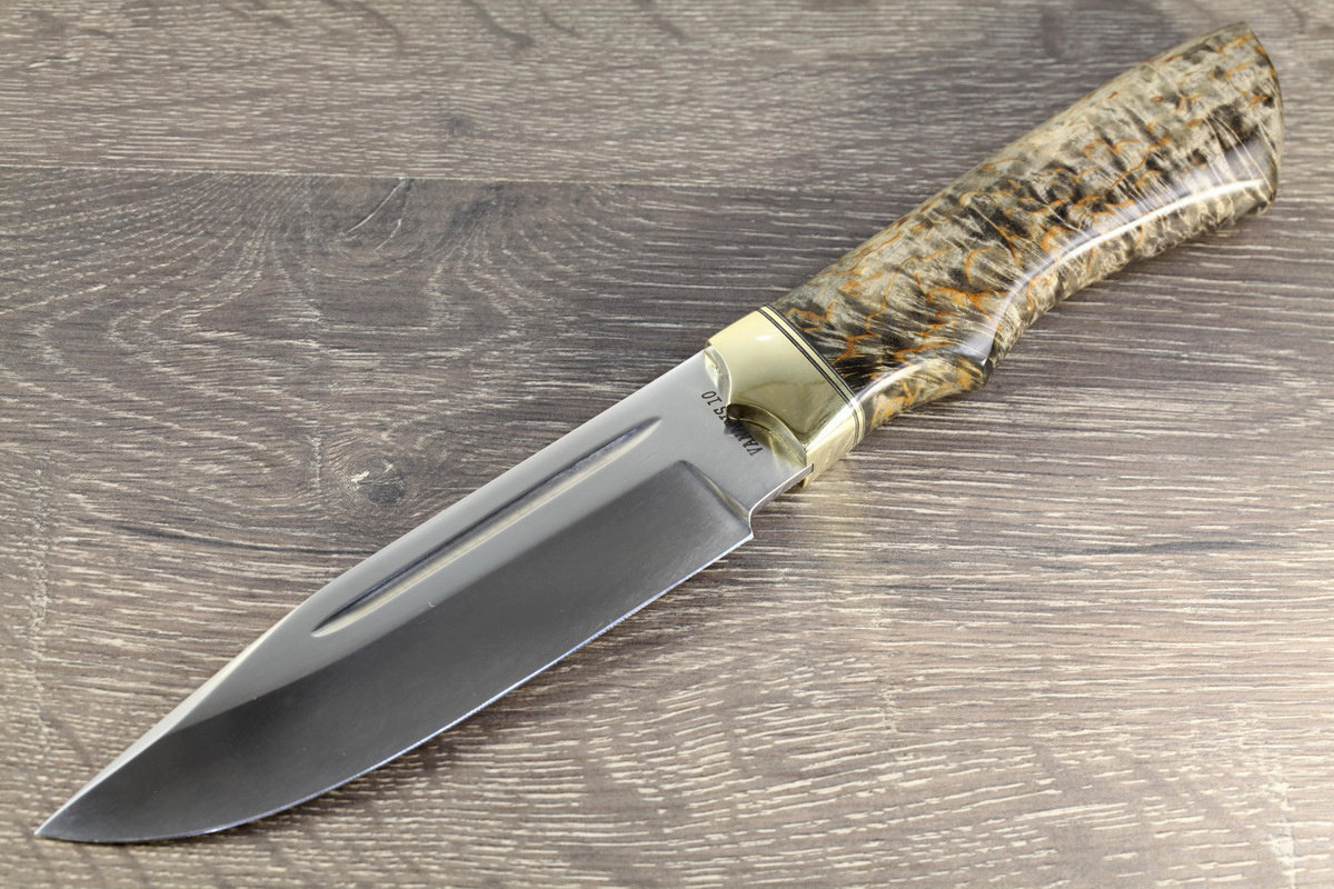 Кухонный нож из дамасской стали