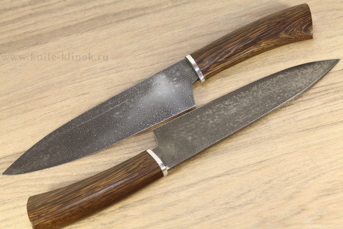 Кованый финский нож